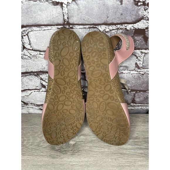 TAOS Pink Leather Ankle Lace Strap Cork Wedge Sandals Women Sz 40EU/9.5M US - Picture 12 of 16